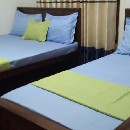 Impress Holiday Home Anuradhapura Ngoại thất bức ảnh