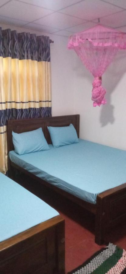 Impress Holiday Home Anuradhapura Ngoại thất bức ảnh
