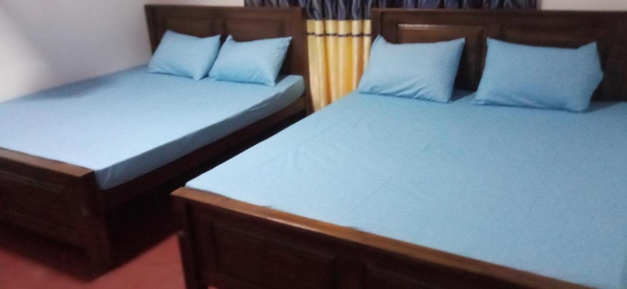 Impress Holiday Home Anuradhapura Ngoại thất bức ảnh