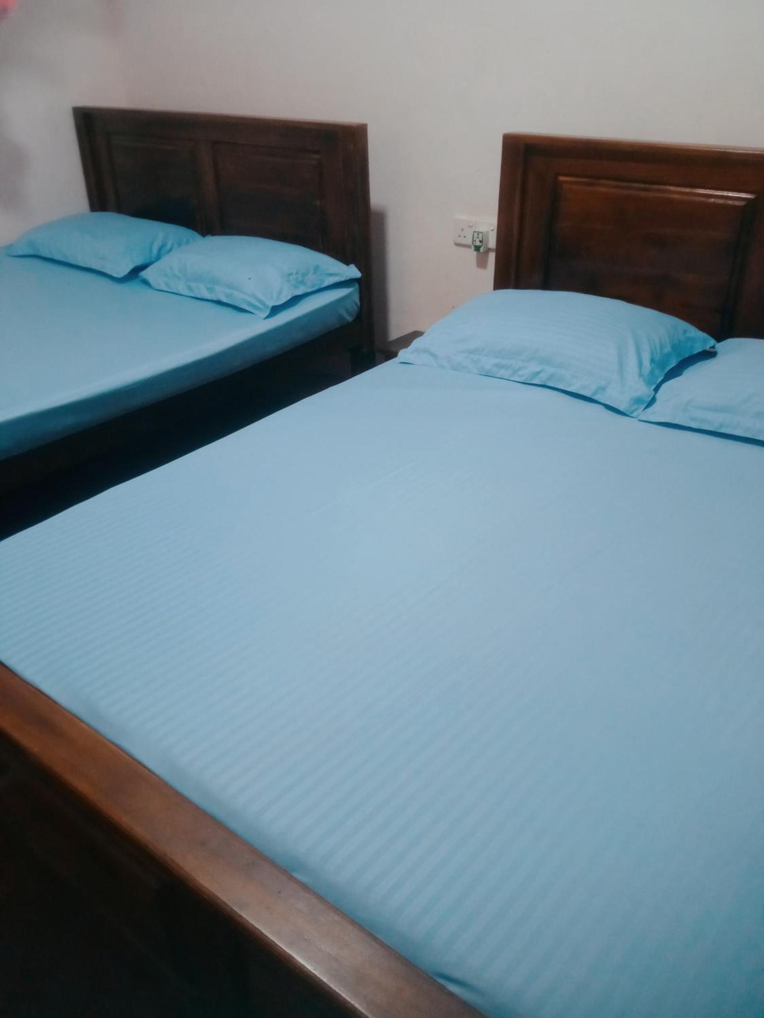 Impress Holiday Home Anuradhapura Ngoại thất bức ảnh